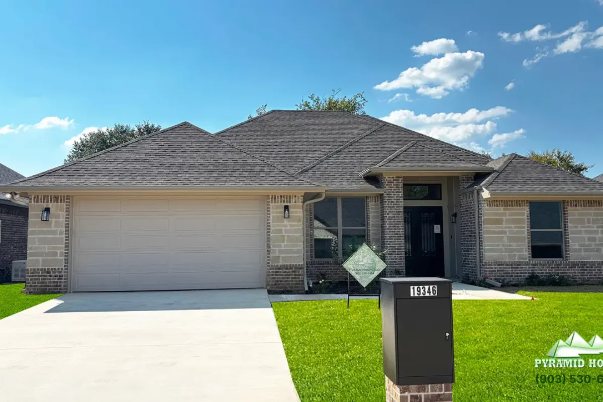 2337ft_floor_plan_the_palms_3